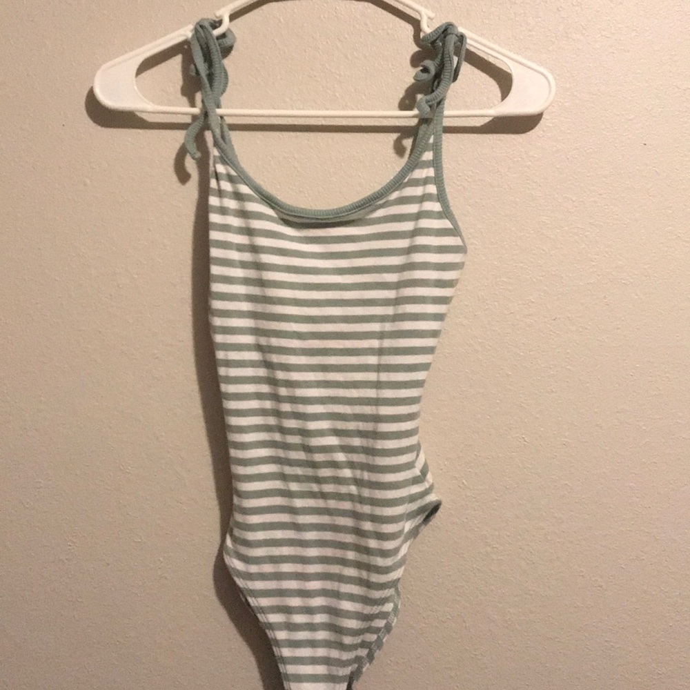 onsie tank top